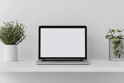 モックアップ用のノートPC