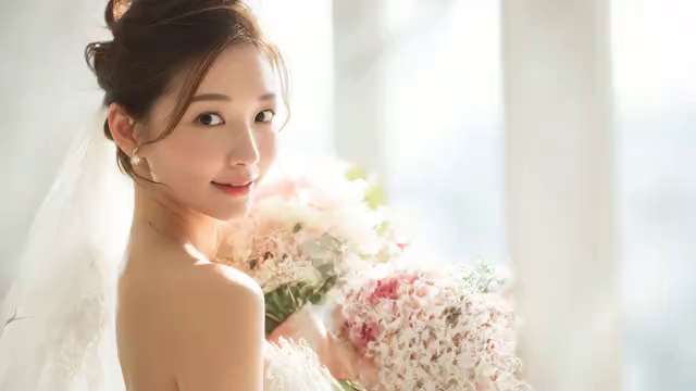 微笑む花嫁のポートレート